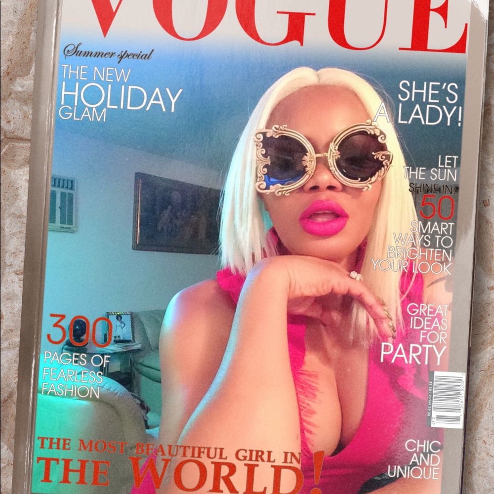 Meet your Posher, Gina